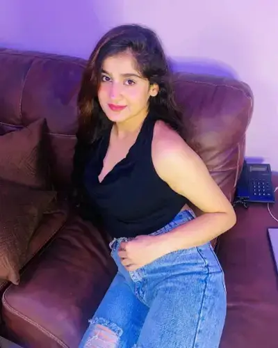 Call Girls Kaiserganj
